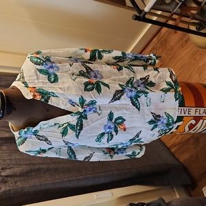 Old Navy tropical print linen top
